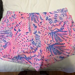 Lilly Pulitzer shorts. Size medium. Worn 2 times